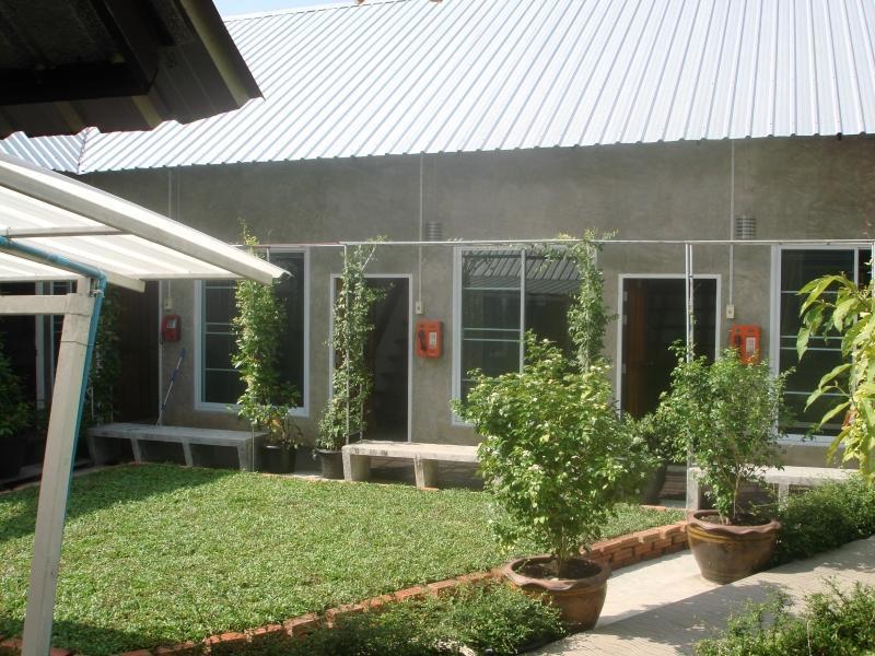 Zan Pla Nade Guesthouse Chiang Rai Esterno foto