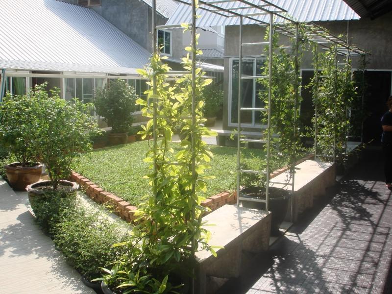 Zan Pla Nade Guesthouse Chiang Rai Esterno foto