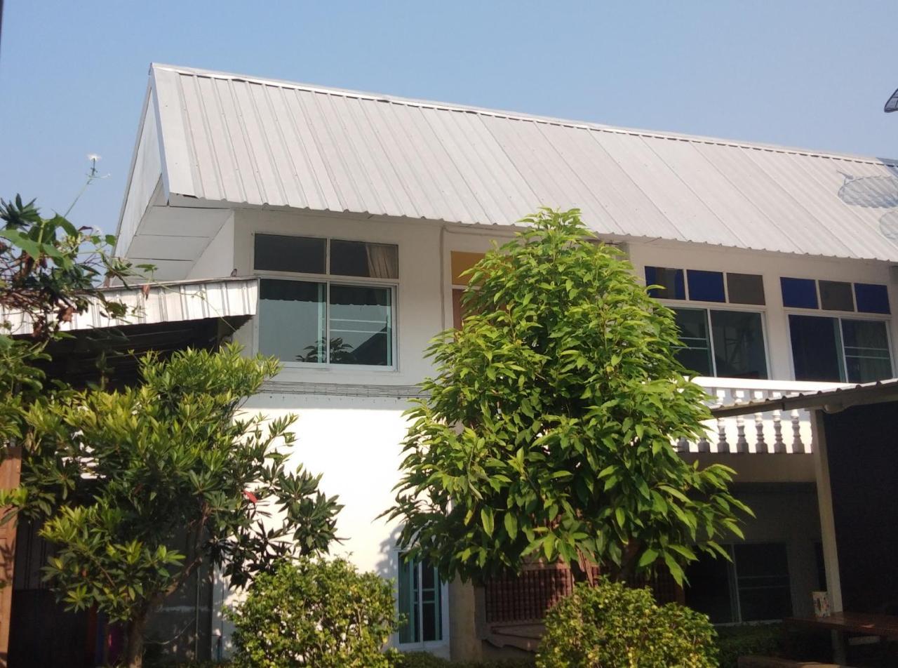 Zan Pla Nade Guesthouse Chiang Rai Esterno foto